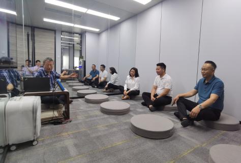 “ 疫情突围，共谋发展 ” 多多28创新商学研习社举办线上分享会