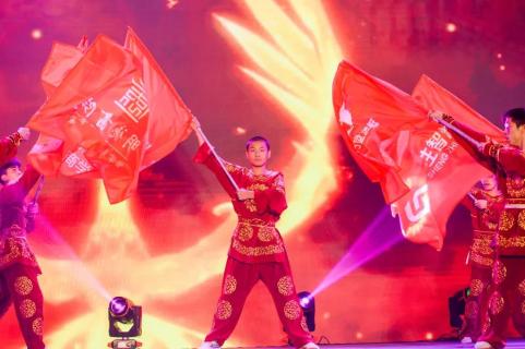 新目标 新辉煌丨多多282019年会盛典完美落幕！